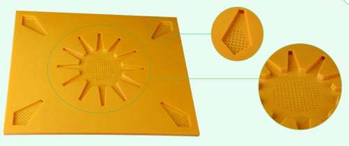 Inner cover with bee escape (Australian)